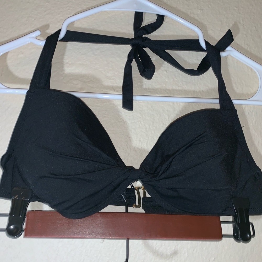 Victoria’s Secret Black Bikini Top Size Small